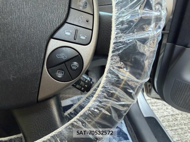 Toyota PRIUS 2006-07 7502344-18