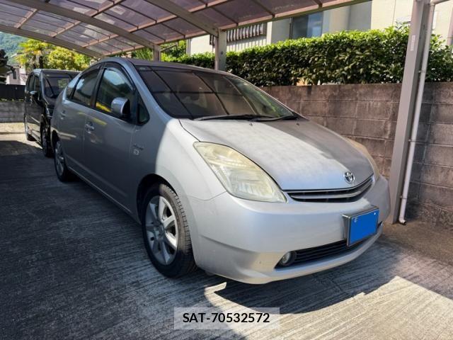Toyota PRIUS 2006-07 7502344-1