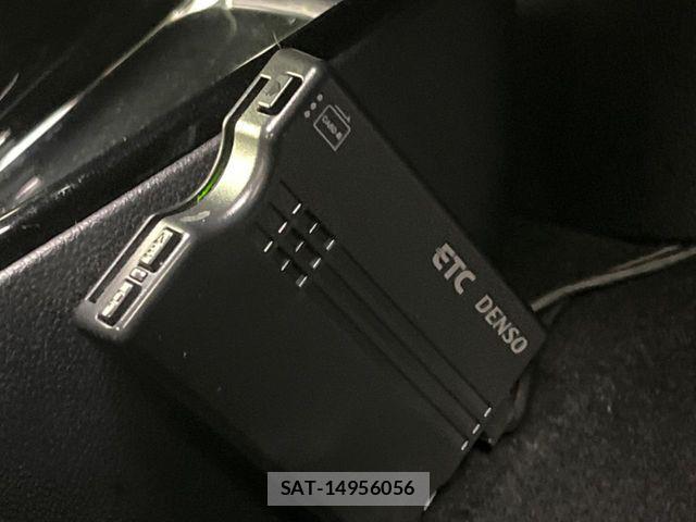 Toyota PRIUS 2018-03 7502303-5
