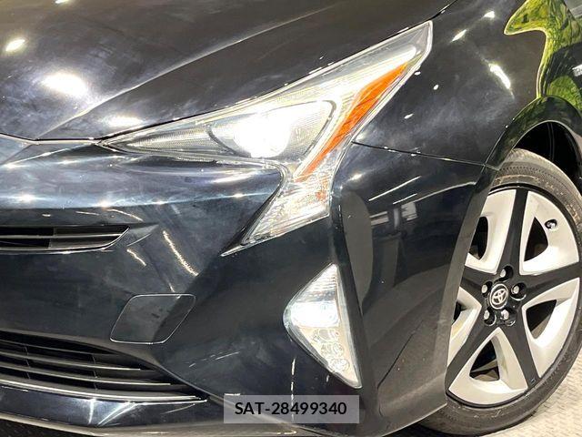 Toyota PRIUS 2018-03 7502309-11