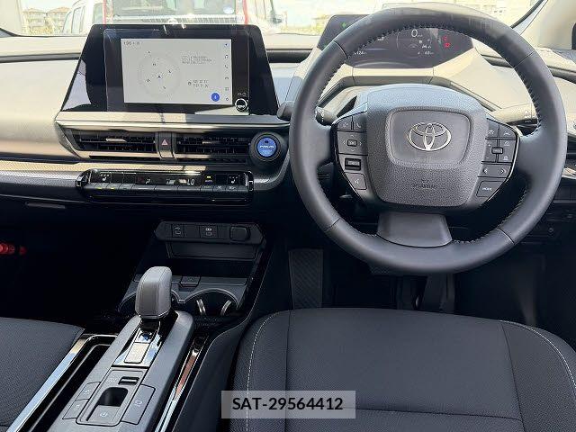 Toyota PRIUS 2025-04 7502259-1