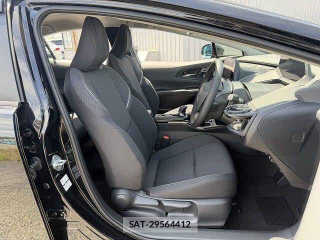 Toyota PRIUS 2025-04 7502259-5