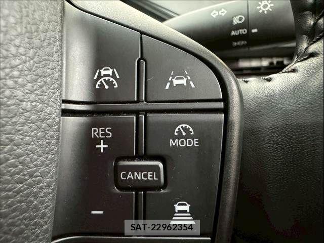 Toyota PRIUS 2023-05 7502275-9