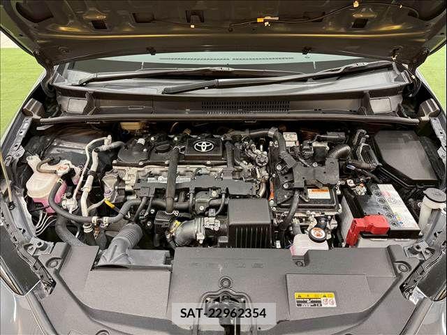 Toyota PRIUS 2023-05 7502275-11