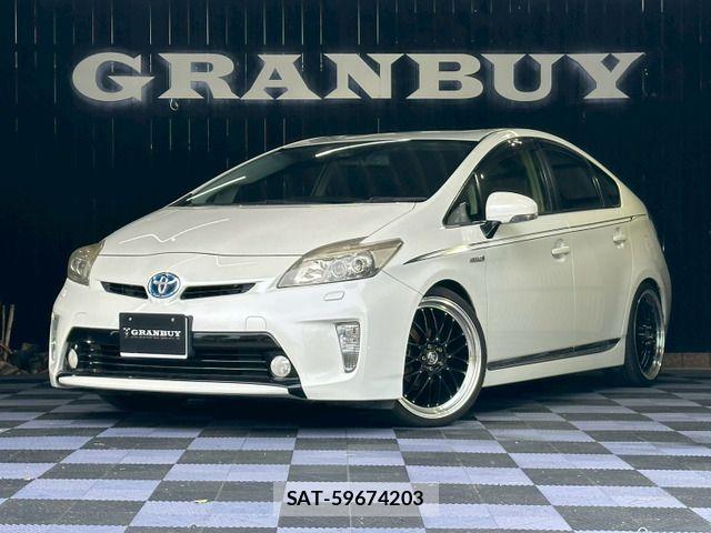 Toyota PRIUS 2012-03 7509717-0