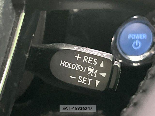 Toyota PRIUS 2022-01 7509703-5