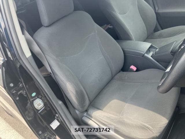 Toyota PRIUS 2011-06 7509731-12