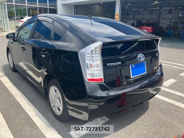 Toyota PRIUS 2011-06 7509731-4