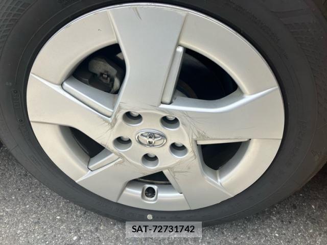 Toyota PRIUS 2011-06 7509731-8