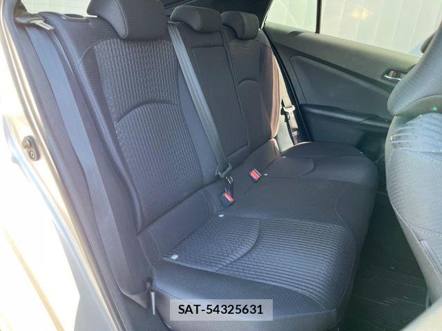 Toyota PRIUS 2017-06 7509706-9