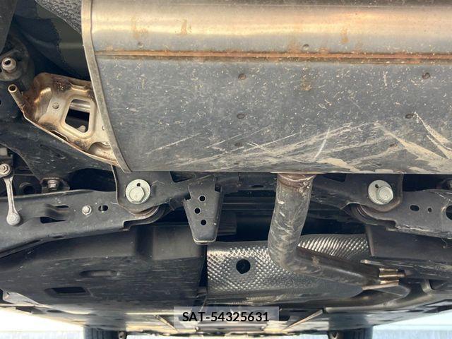 Toyota PRIUS 2017-06 7509706-19