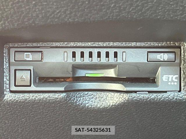 Toyota PRIUS 2017-06 7509706-7