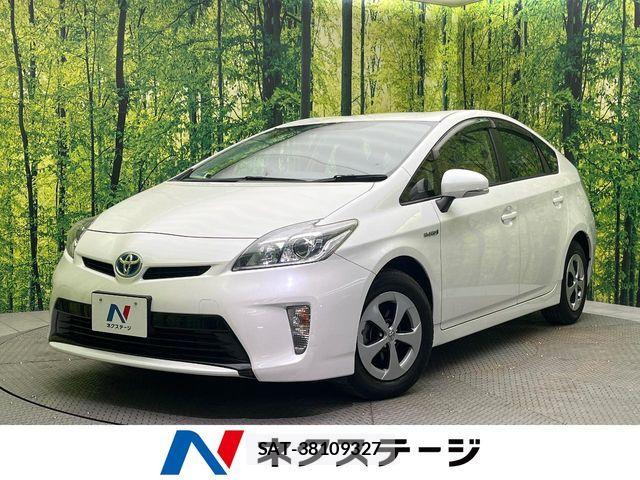 Toyota PRIUS 2013-06 7502331-0