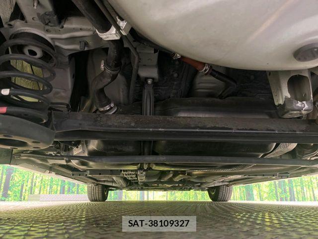 Toyota PRIUS 2013-06 7502331-18