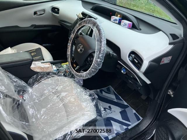 Toyota PRIUS 2020-09 7502307-18