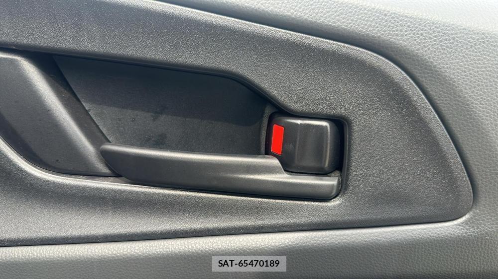 Toyota PRIUS 2023 6848856-19