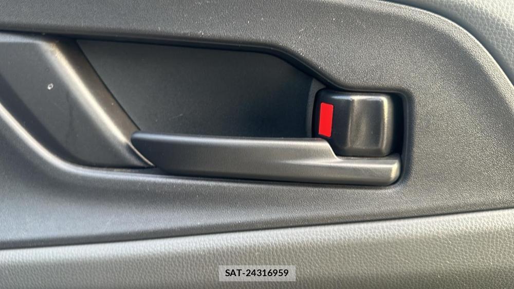 Toyota PRIUS 2023 6920683-19