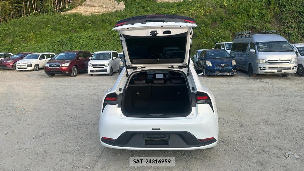 Toyota PRIUS 2023 6920683-23