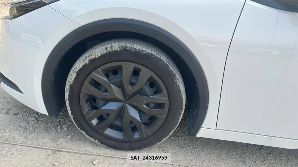 Toyota PRIUS 2023 6920683-26