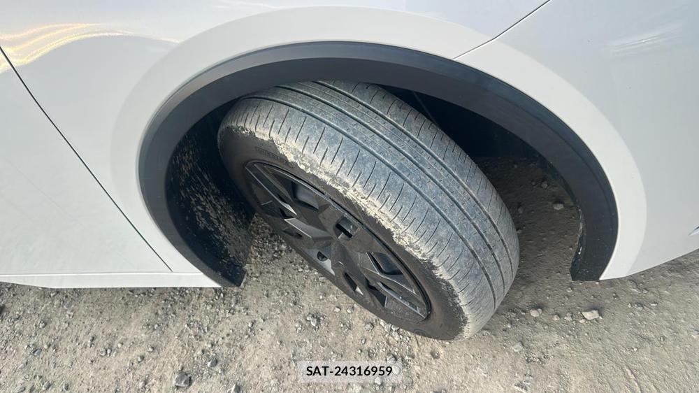 Toyota PRIUS 2023 6920683-28