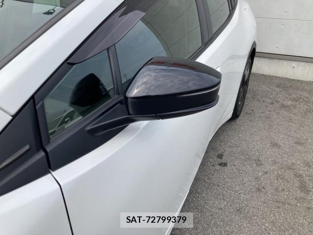 Toyota PRIUS 2023-05 7562652-10