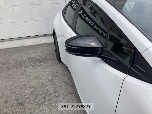 Toyota PRIUS 2023-05 7562652-11