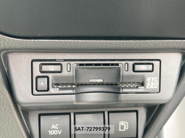Toyota PRIUS 2023-05 7562652-28
