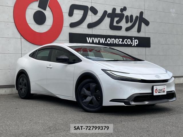 Toyota PRIUS 2023-05 7562652-3