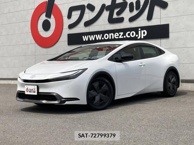 Toyota PRIUS 2023-05 7562652-4