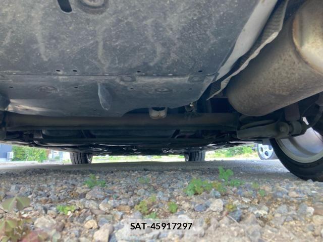Toyota PRIUS 2014-07 7562672-7