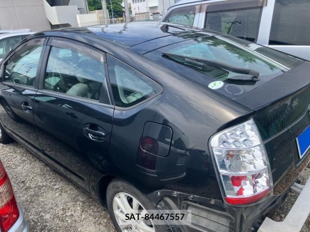 Toyota PRIUS 2010-02 7562667-9