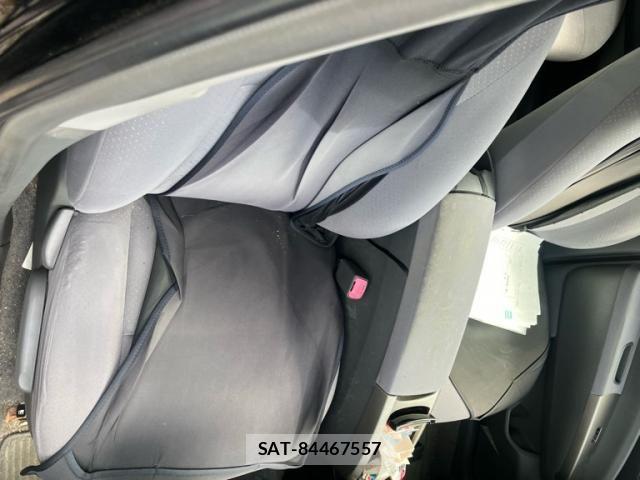 Toyota PRIUS 2010-02 7562667-15