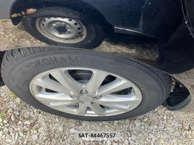 Toyota PRIUS 2010-02 7562667-6