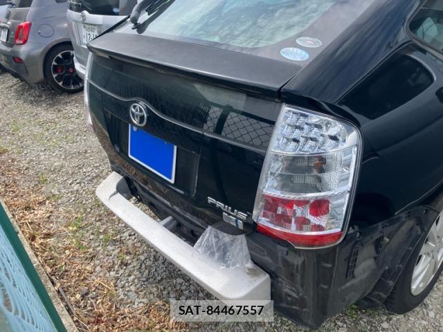 Toyota PRIUS 2010-02 7562667-8