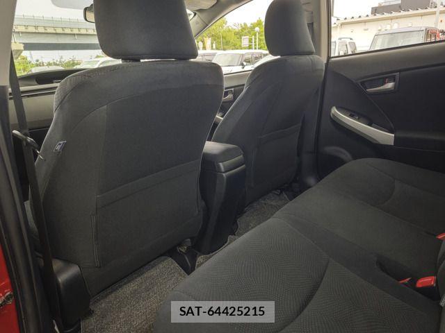Toyota PRIUS 2012-08 7562666-14