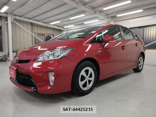 Toyota PRIUS 2012-08 7562666-18