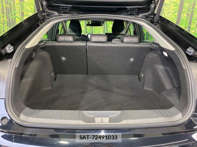 Toyota PRIUS 2024-05 7562649-9