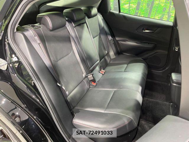 Toyota PRIUS 2024-05 7562649-8