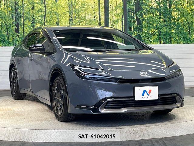 Toyota PRIUS 2024-12 7562650-16