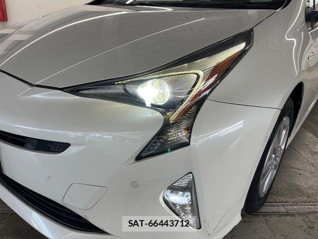Toyota PRIUS 2017-12 7562661-10