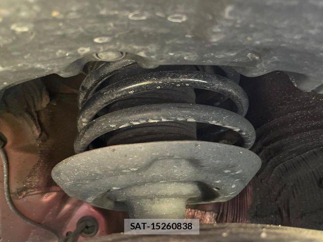 Toyota PRIUS 2017-03 7562664-19
