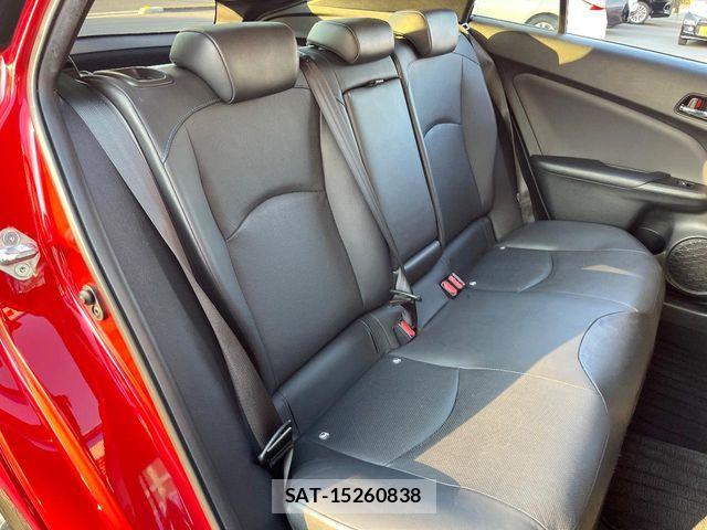 Toyota PRIUS 2017-03 7562664-8
