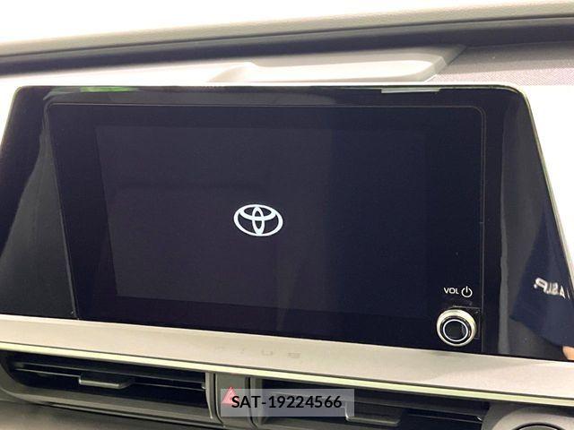 Toyota PRIUS 2026-05 7562653-2