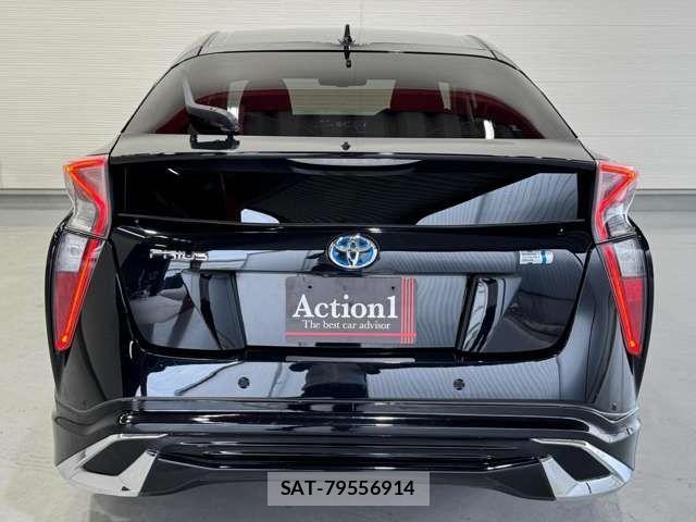 Toyota PRIUS 2017-06 7562659-4