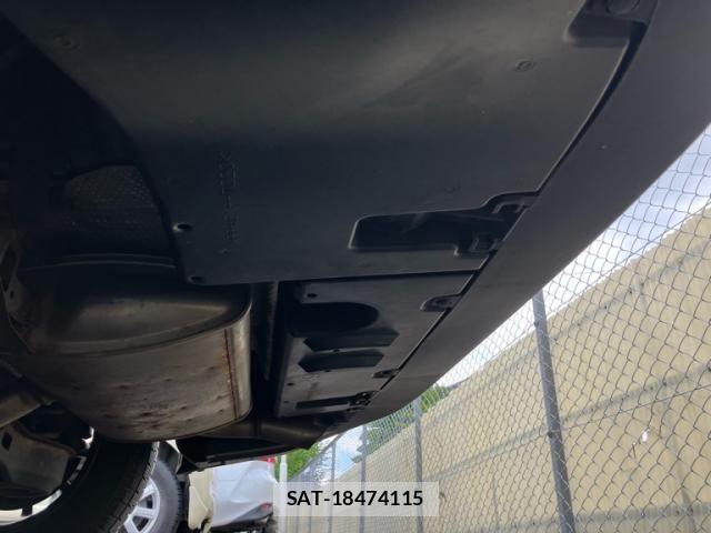 Toyota PRIUS 2016-07 7562665-12
