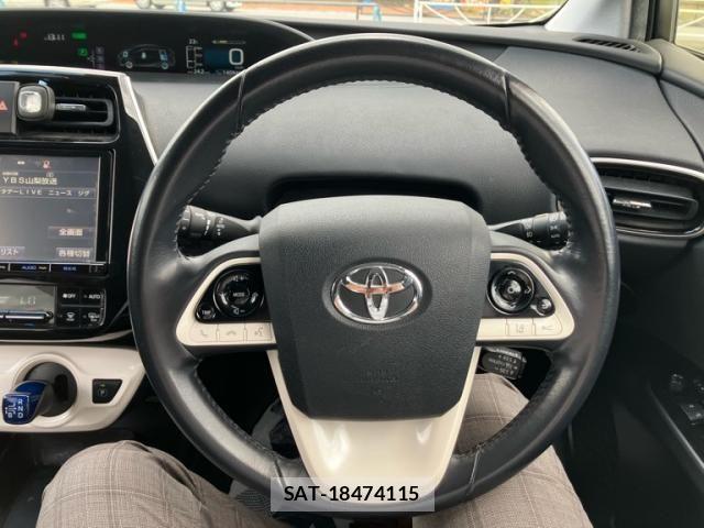 Toyota PRIUS 2016-07 7562665-20