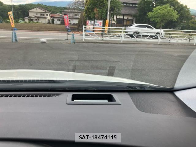 Toyota PRIUS 2016-07 7562665-22