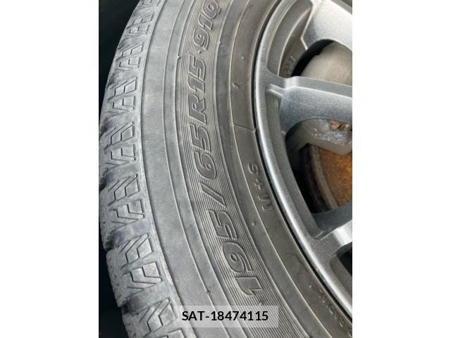 Toyota PRIUS 2016-07 7562665-5
