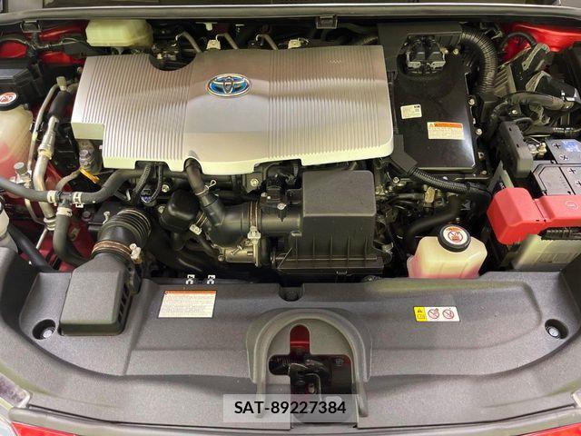 Toyota PRIUS 2019-04 7562662-17