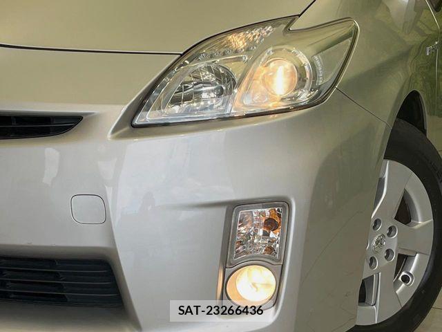 Toyota PRIUS 2010-04 7562668-11